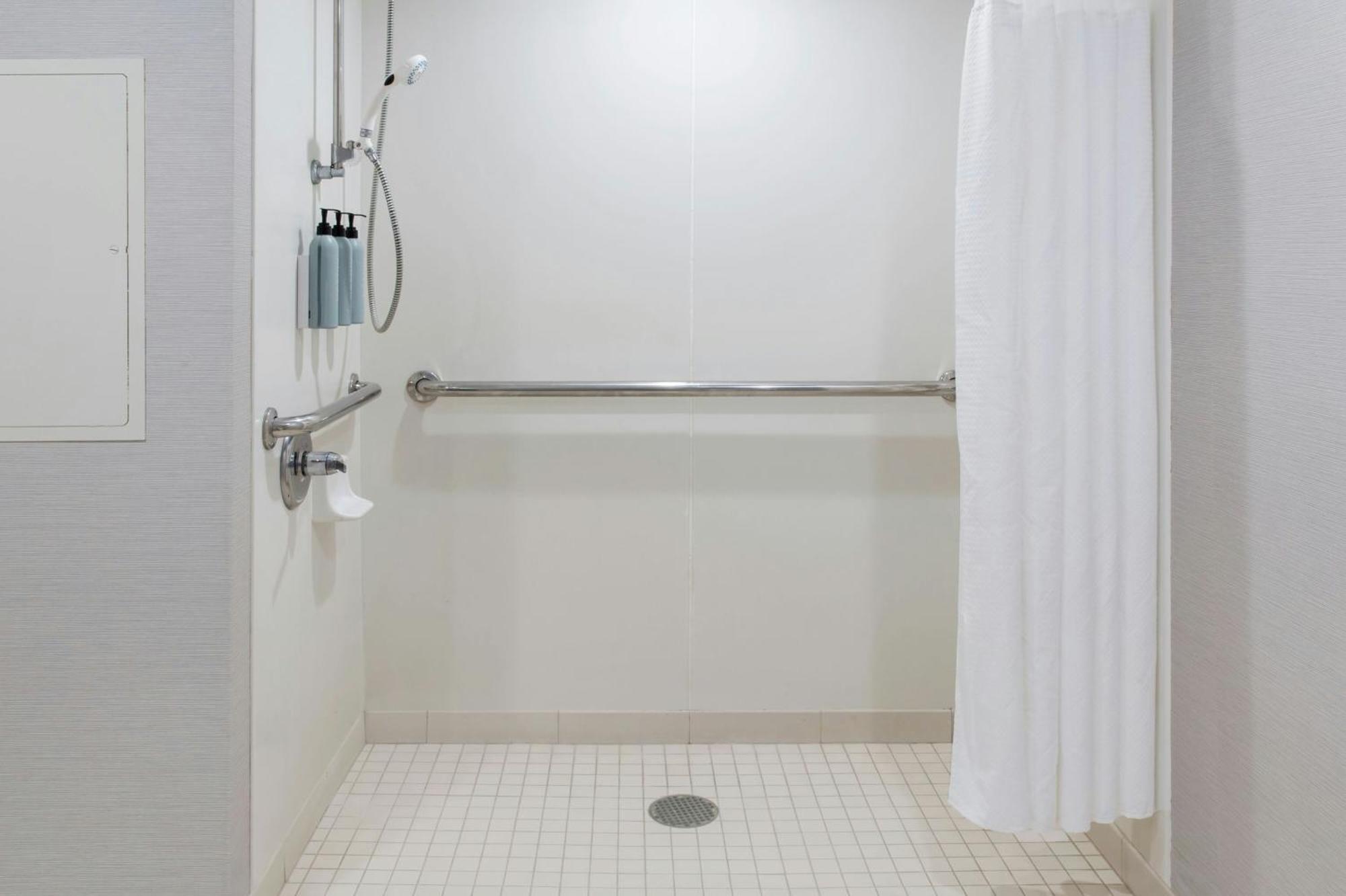 Courtyard By Marriott Buffalo Amherst/University Exterior foto